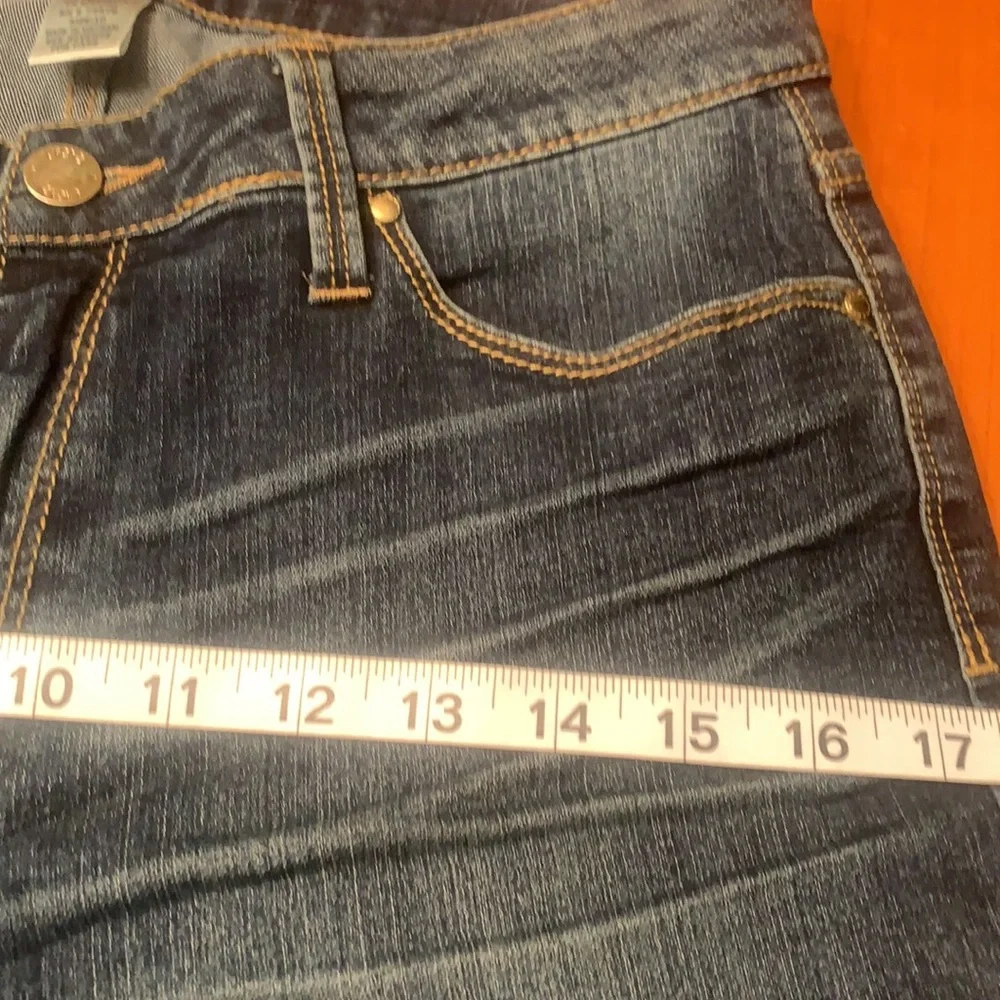 Cache Jeans - Picture 4 of 4